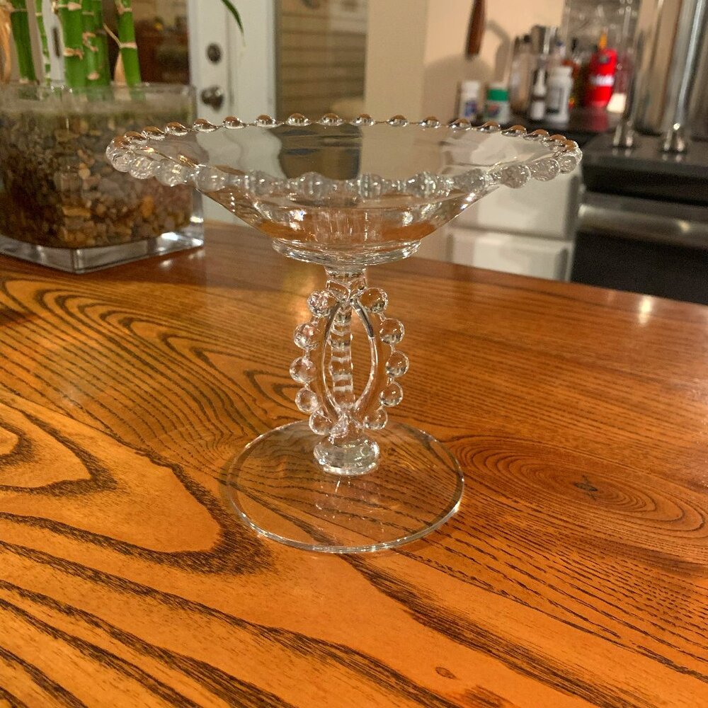 Vintage Imperial Candlewick Tri Stemmed Footed Compote